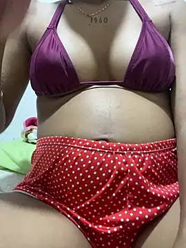 amandaaasilvaa online show from 04/20/26, 05:03