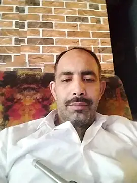 Snapshot of salimbasha chatting on 11/08/25, 08:51 salimbasha online show from 11/08/25, 08:51