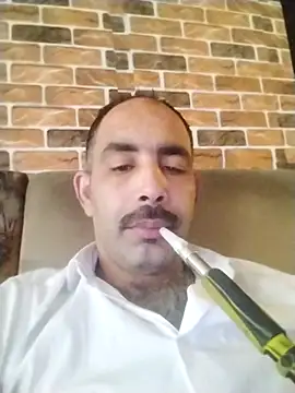 Snapshot of salimbasha chatting on 10/31/25, 07:49 salimbasha online show from 10/31/25, 07:49