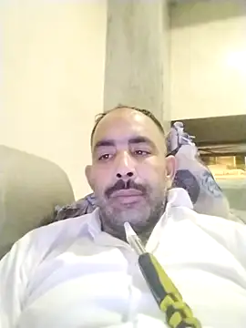 Snapshot of salimbasha chatting on 10/16/25, 09:23 salimbasha online show from 10/16/25, 09:23