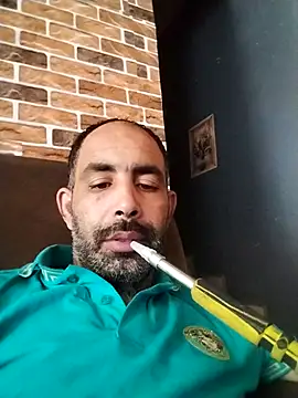 Snapshot of salimbasha chatting on 10/02/25, 09:34 salimbasha online show from 10/02/25, 09:34