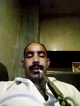 Snapshot of salimbasha chatting on 11/27/25, 11:49 salimbasha online show from 11/27/25, 11:49