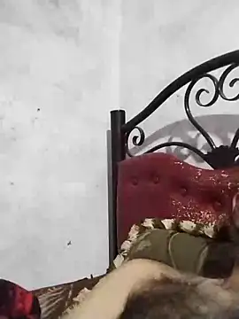 Snapshot of salimbasha chatting on 12/15/25, 08:47 salimbasha online show from 12/15/25, 08:47