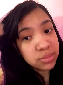 ashleyy20 online show from 11/04/25, 12:09