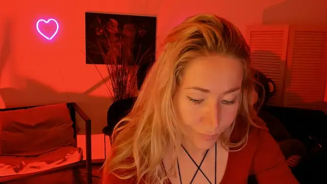 AstraMonroe online show from 03/25/26, 01:17