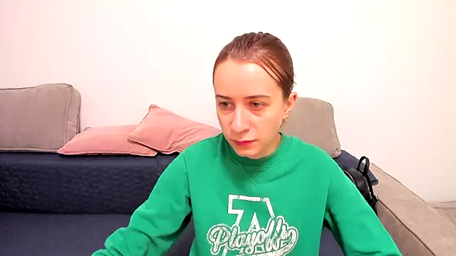 alisaakiss online show from 11/22/25, 06:56