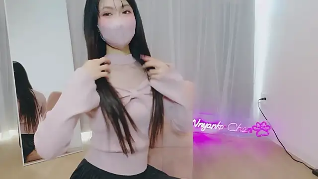 Snapshot of -Nyanko-chan- chatting on 12/05/25, 12:10 -Nyanko-chan- online show from 12/05/25, 12:10