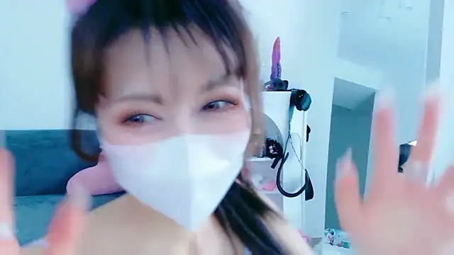 -Nyanko-chan- online show from 06/01/26, 11:15