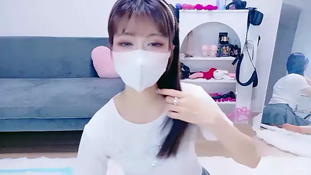 -Nyanko-chan- online show from 06/04/26, 11:15