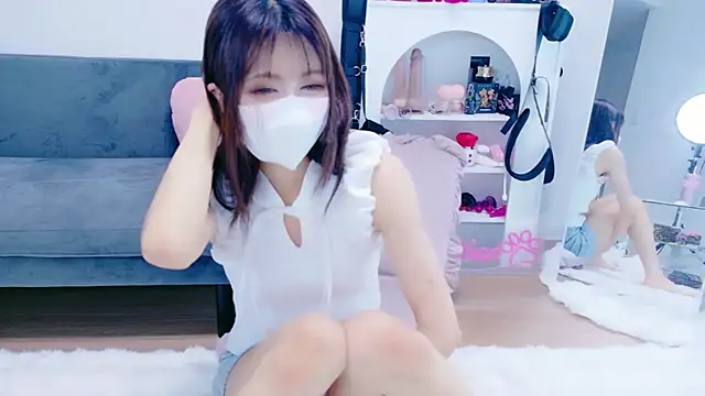 -Nyanko-chan- online show from 06/03/26, 09:08