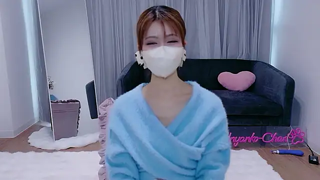 -Nyanko-chan- online show from 03/25/26, 05:18