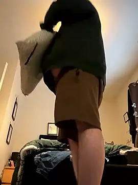 Snapshot of different-strokes chatting on 01/13/26, 11:03 different-strokes online show from 01/13/26, 11:03