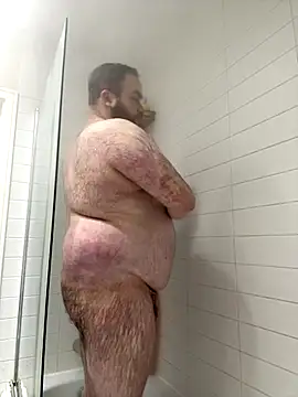 Snapshot of different-strokes chatting on 11/17/25, 04:33 different-strokes online show from 11/17/25, 04:33