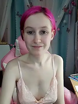 Fuzzy Unicorn online show from 11/03/25, 07:06