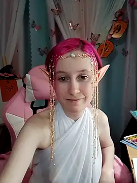 Fuzzy Unicorn online show from 10/24/25, 07:24