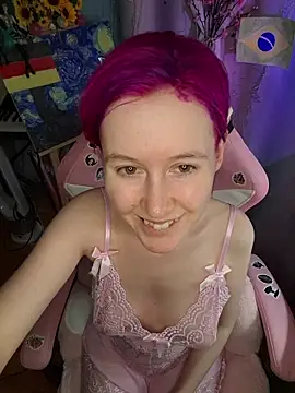 Snapshot of Fuzzy_Unicorn chatting on 07/10/26, 07:36 Fuzzy Unicorn online show from 07/10/26, 07:36