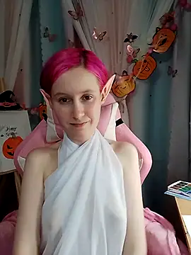 Fuzzy Unicorn online show from 10/28/25, 07:35