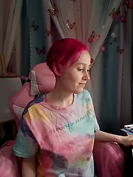 Fuzzy Unicorn online show from 11/08/25, 07:39