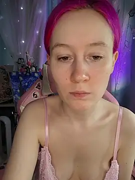 Snapshot of Fuzzy_Unicorn chatting on 05/15/26, 11:30 Fuzzy Unicorn online show from 05/15/26, 11:30