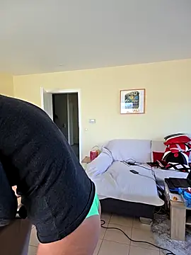 HotWifeLyn68 online show from 04/07/26, 01:13