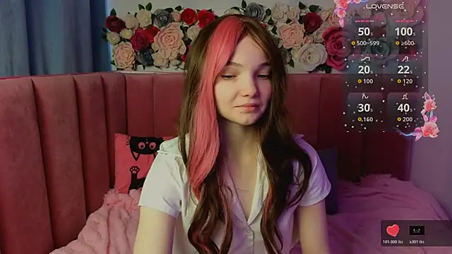 AnimeAlica18 online show from 11/27/25, 02:34