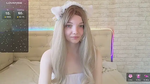 AnimeAlica18 online show from 06/18/26, 03:38