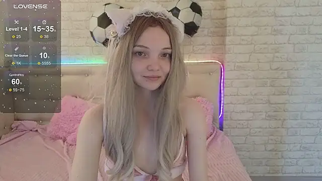 AnimeAlica18 online show from 07/05/26, 04:19