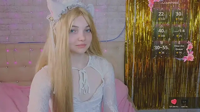 AnimeAlica18 online show from 12/03/25, 02:34