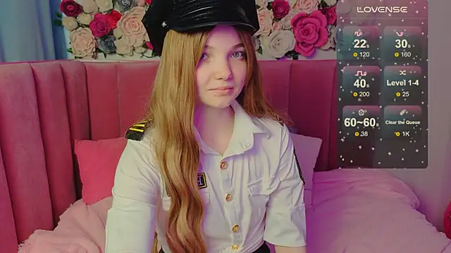 AnimeAlica18 online show from 11/06/25, 02:15