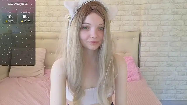 AnimeAlica18 online show from 06/20/26, 03:33
