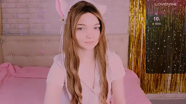 AnimeAlica18 online show from 02/08/26, 03:15