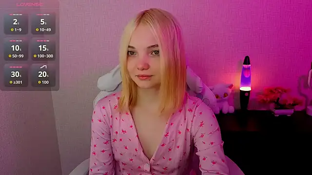 AnimeAlica18 online show from 02/24/26, 03:51