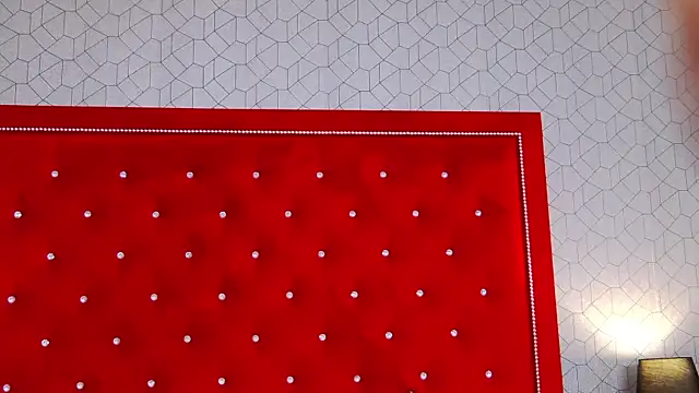 Ellsa Jean  online show from 10/28/25, 03:18