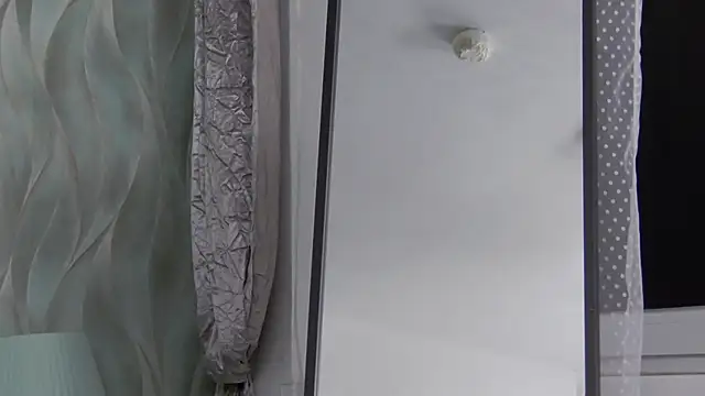 Ellsa Jean  online show from 09/11/25, 02:22