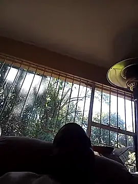 Snapshot of BlamedSimple chatting on 11/17/25, 06:39 BlamedSimple online show from 11/17/25, 06:39