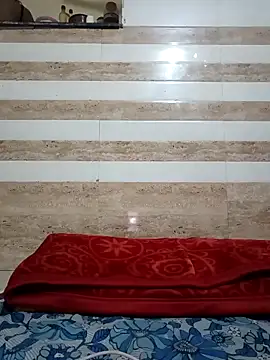 Snapshot of Geeta-satr chatting on 10/08/25, 04:08 Geeta-satr online show from 10/08/25, 04:08