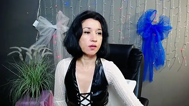 CameronEnns online show from 11/06/25, 07:45