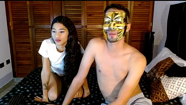 yenami online show from 11/15/25, 06:28