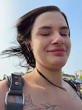 MiraReach online show from 02/19/26, 02:41