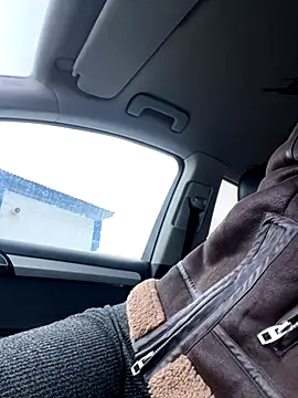 MiraReach online show from 11/04/25, 02:15