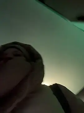 MiraReach online show from 12/01/25, 02:23