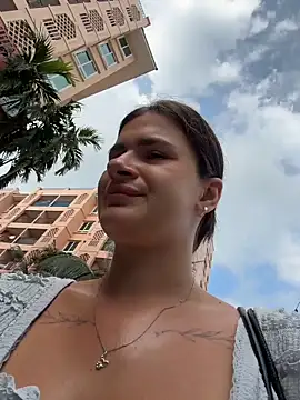 MiraReach online show from 04/17/26, 02:03