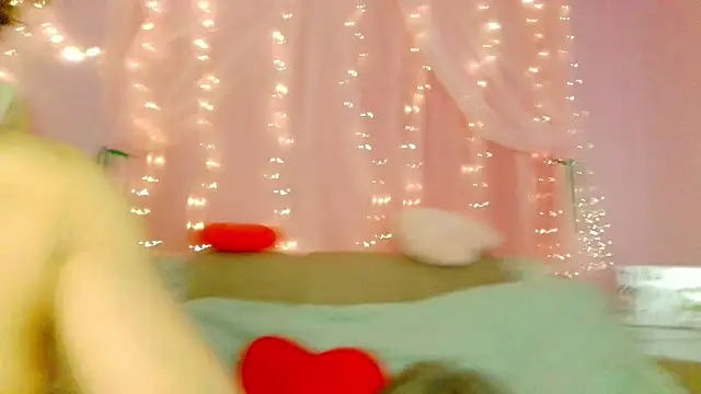 Marinaxmonroe online show from 05/02/26, 04:23