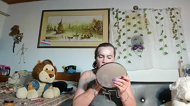 Mishell Bons online show from 05/10/26, 09:38