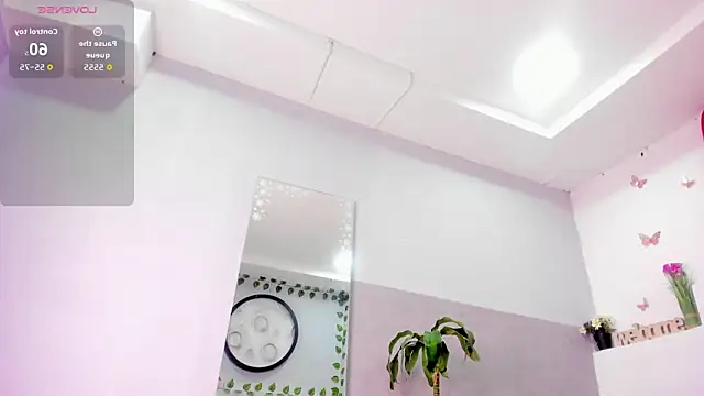 klariz09 online show from 02/21/26, 08:00