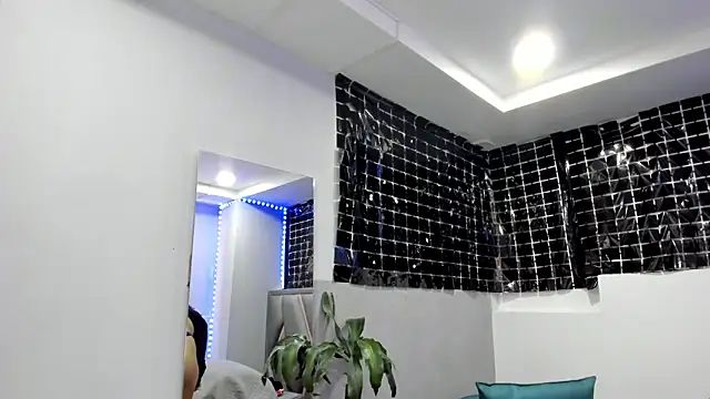 klariz09 online show from 11/26/25, 08:42