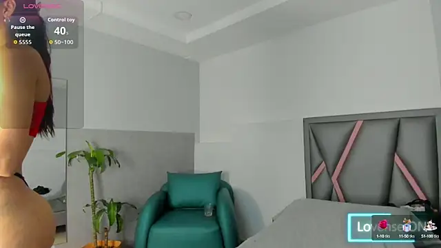 klariz09 online show from 09/10/25, 08:19