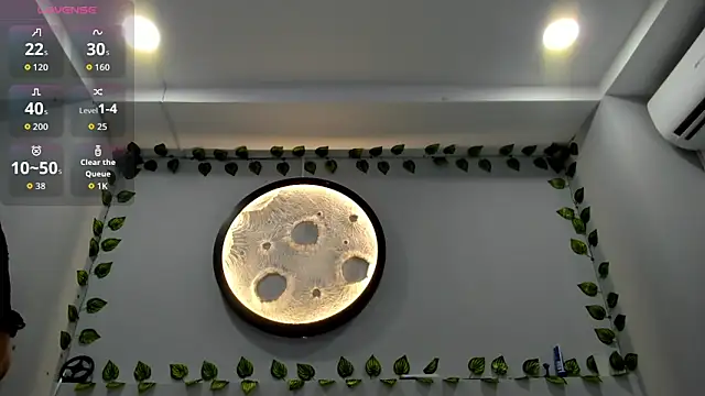 klariz09 online show from 02/04/26, 07:42