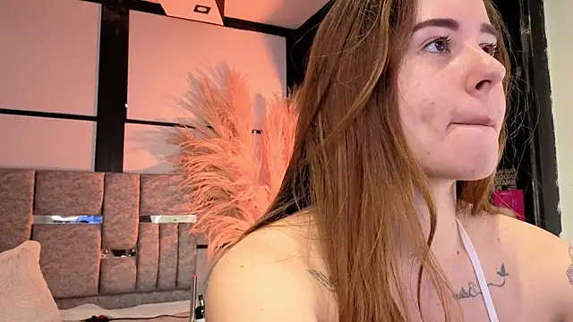 AlliceLover online show from 06/29/26, 03:23