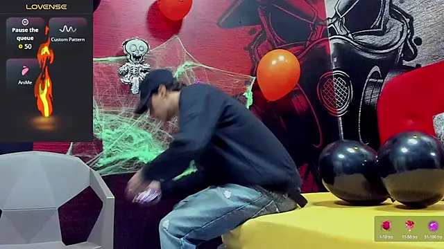 Ian1  online show from 10/29/25, 11:42